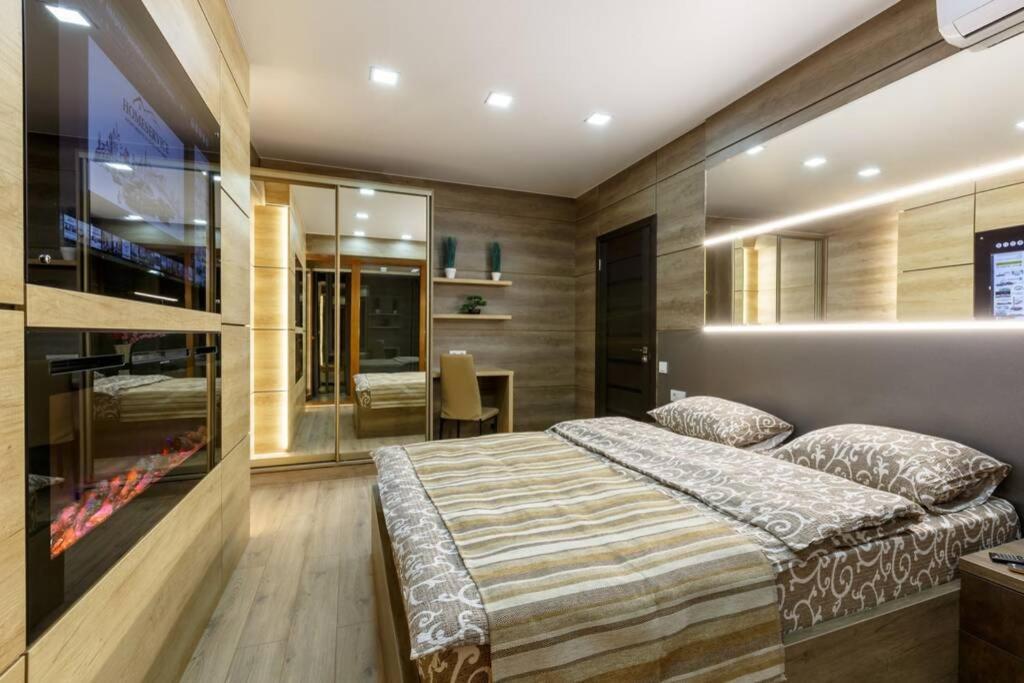 City Center. Panoramic Windows. Fireplace. Кишинів Екстер'єр фото